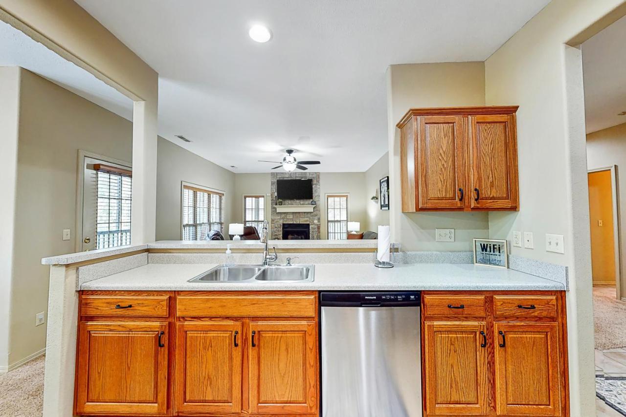 Stonebridge Hideaway Apartment Брансън Уест Екстериор снимка